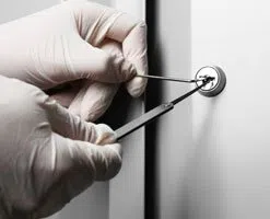 Lock Key Store Naperville, IL 630-359-8174 - 14-Eviction-Locksmith